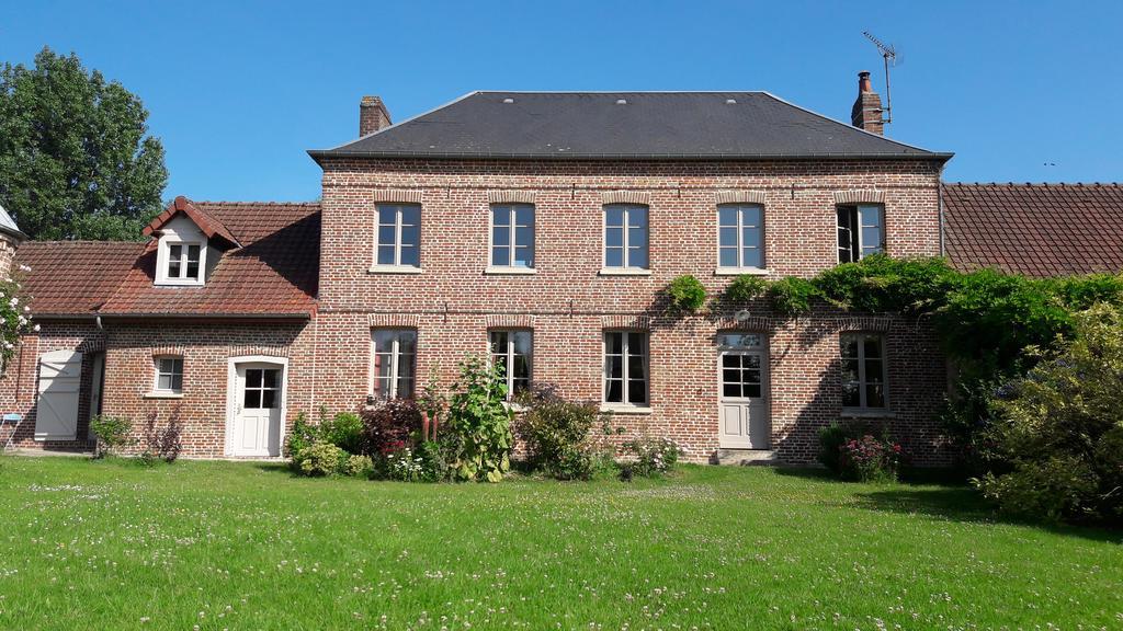Le Bien-Venant Hotel Domvast Luaran gambar