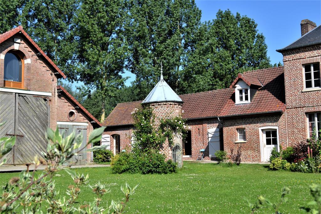 Le Bien-Venant Hotel Domvast Luaran gambar